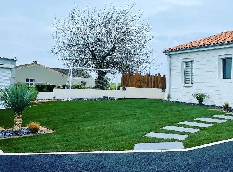 Entretien d’espace vert réalisé par paysagiste